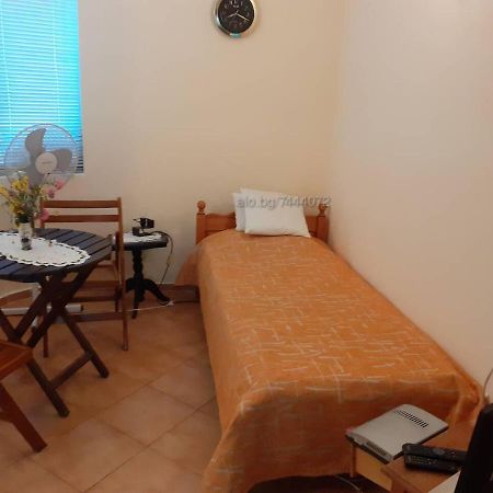 Private Studio Intsaraki - Sveti Vlas Εξωτερικό φωτογραφία